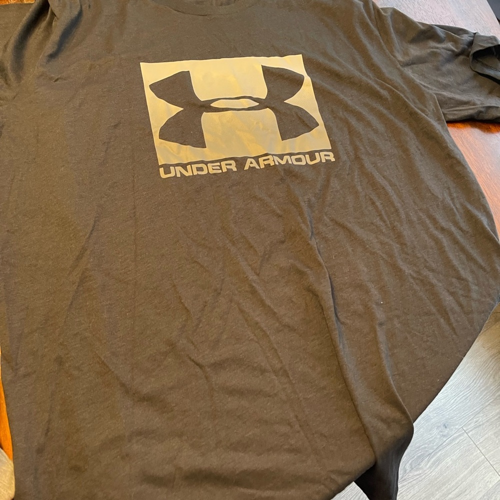 Under Armour Black Tee with Gold Logo